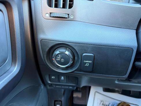 Used 2012 Honda Ridgeline Sport image 28