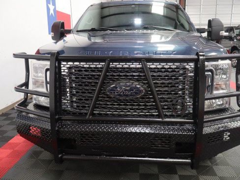 Used 2020 Ford F350 XL w/ STX Appearance Package AWD/4WD image 5