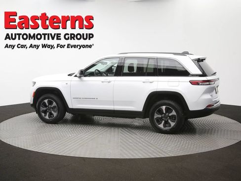 Used 2022 Jeep Grand Cherokee Limited 4xe w/ Luxury Tech Group II AWD/4WD image 65