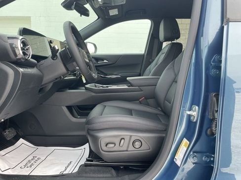 Used 2026 Chevrolet Equinox LT w/ Convenience Package II image 10