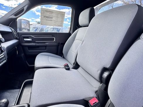 New 2024 RAM 4500 SLT w/ Quick Order Package 2YG SLT image 14