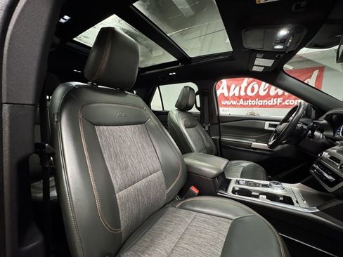 Used 2022 Ford Explorer Timberline w/ Timberline Technology Package image 11