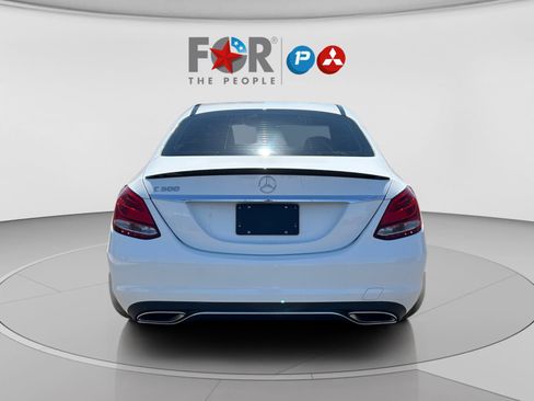 Used 2018 Mercedes-Benz C 300 Sedan image 4