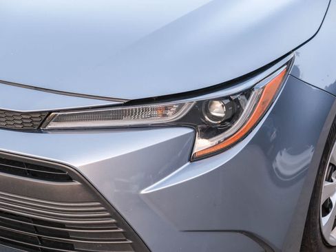 Certified 2024 Toyota Corolla LE FWD image 11