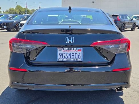 Used 2023 Honda Civic Sport image 5