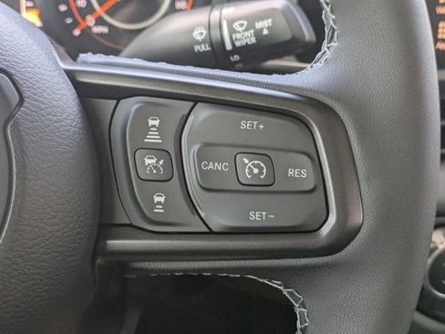 New 2025 Jeep Gladiator Mojave w/ Convenience Group image 27