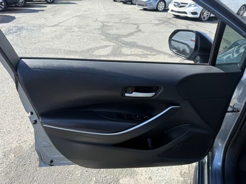 Used 2020 Toyota Corolla SE w/ Carpet Mat Package (TMS) image 11