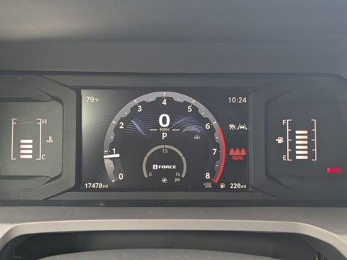 Used 2024 Toyota Tacoma SR5 AWD/4WD image 23
