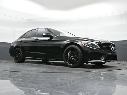 Used 2018 Mercedes-Benz C 300 4MATIC Sedan image 46