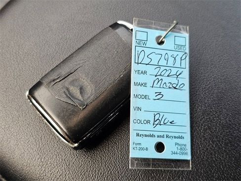 Used 2024 MAZDA MAZDA3 s image 31