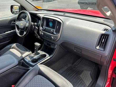 Used 2015 Chevrolet Colorado Z71 RWD image 40