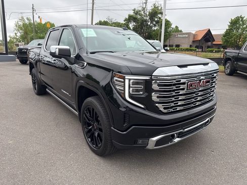 Used 2026 GMC Sierra 1500 Denali AWD/4WD image 7
