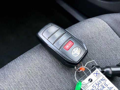Used 2025 Toyota Camry LE FWD image 13