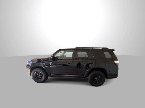 Used 2019 Toyota 4Runner Limited AWD/4WD image 5
