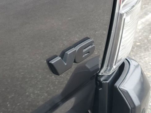 Used 2021 Toyota Tacoma TRD Sport image 6