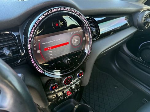 Used 2023 MINI Cooper Signature image 12