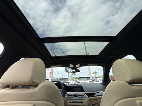 Used 2020 BMW X5 xDrive40i w/ Premium Package image 19