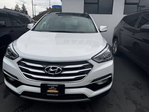 Used 2018 Hyundai Santa Fe Sport w/ 2.4L Tech Package 04 AWD/4WD image 2