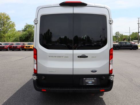 Used 2019 Ford Transit 350 XLT RWD image 4