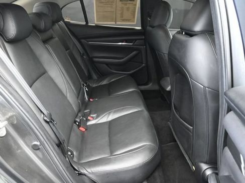 Used 2020 MAZDA MAZDA3 Sedan w/ Select Package FWD image 29