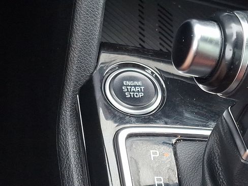 Used 2023 Kia Sportage SX image 25