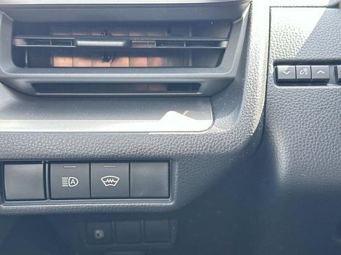 New 2026 Toyota Prius LE image 25