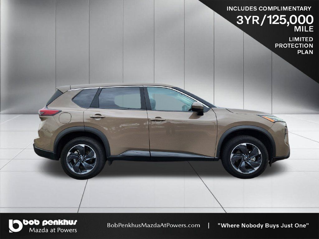 Used 2025 Nissan Rogue SV AWD/4WD image 24