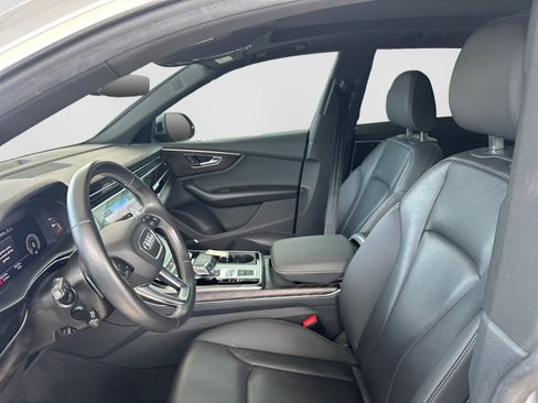 Used 2021 Audi Q8 Premium Plus w/ Premium Plus Package AWD/4WD image 10
