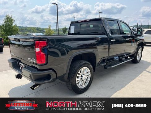 Used 2020 Chevrolet Silverado 2500 High Country w/ Gooseneck/5TH Wheel Package AWD/4WD image 21