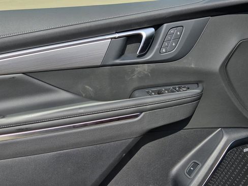 New 2026 Buick Enclave Preferred w/ Power Package image 17