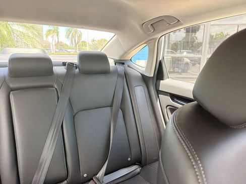 Certified 2024 Honda Civic Touring image 15