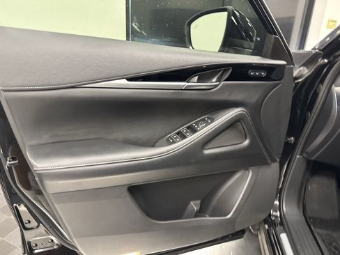 Certified 2025 INFINITI QX60 Pure FWD image 10