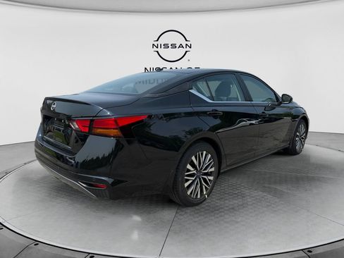 New 2026 Nissan Altima 2.5 SV FWD image 5