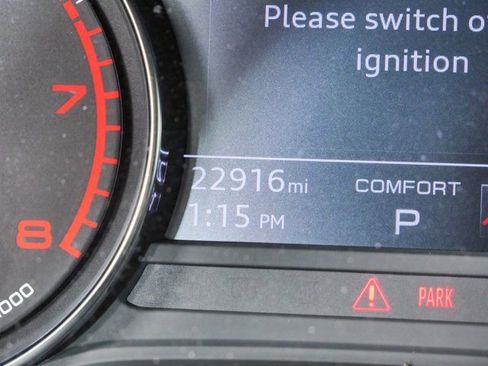 Used 2023 Audi Q5 2.0T Premium w/ Convenience Package AWD/4WD image 11