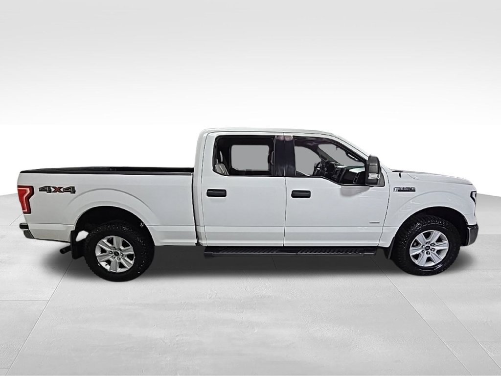 Used 2017 Ford F150 XLT w/ Max Trailer Tow Package AWD/4WD image 6