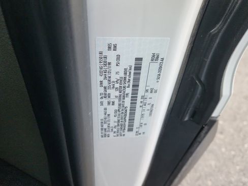 Used 2023 Ford Transit 350 XL image 22