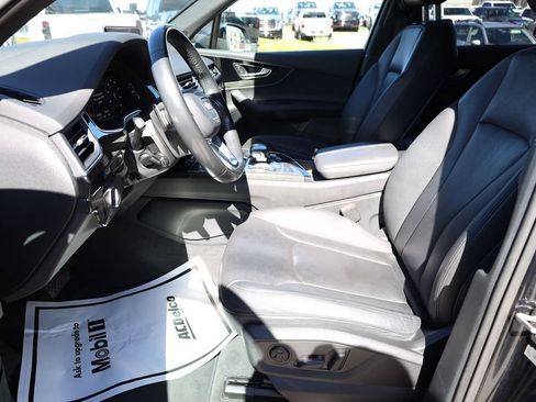 Used 2018 Audi Q7 3.0T Premium Plus w/ Premium Plus Package AWD/4WD image 11