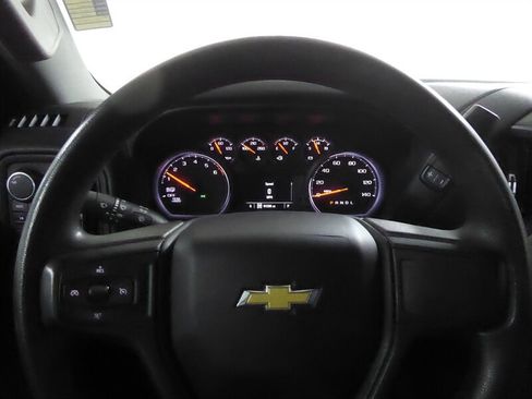 Used 2021 Chevrolet Silverado 1500 Custom image 9