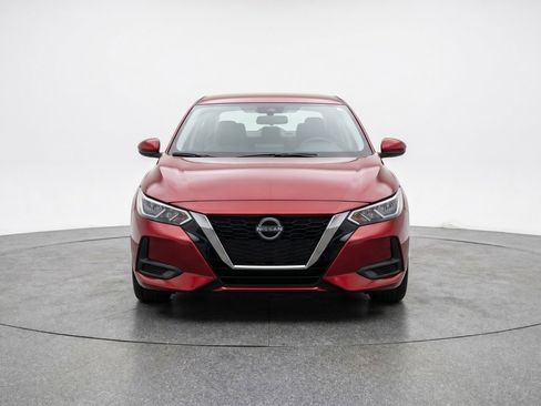 Used 2025 Nissan Sentra SV FWD image 2