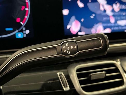 Used 2024 Mercedes-Benz GLE 350 4MATIC image 23