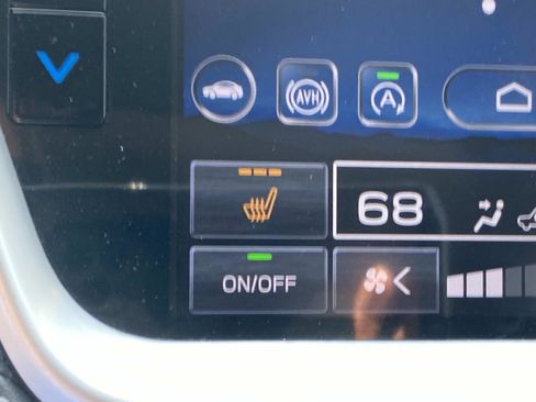 Used 2021 Subaru Outback Premium image 23