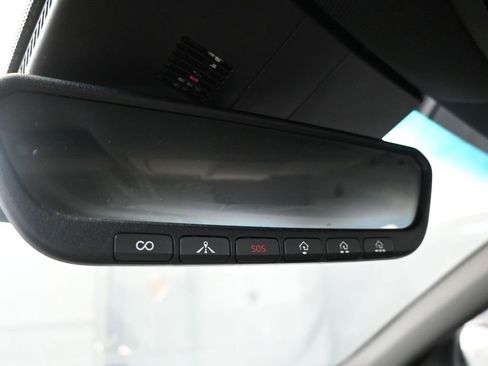 Used 2023 Genesis G70 3.3T w/ Sport Advanced Package image 38