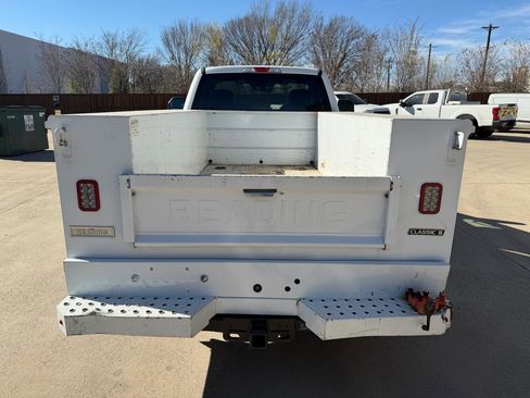 Used 2019 Ford F250 XL w/ XL Value Package RWD image 4