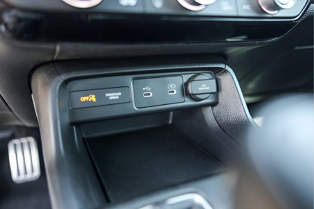 Used 2025 Honda Civic Sport image 21