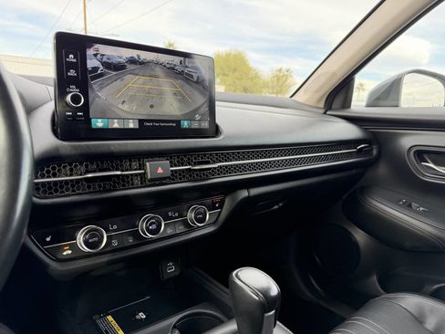 Used 2023 Honda HR-V EX-L image 24