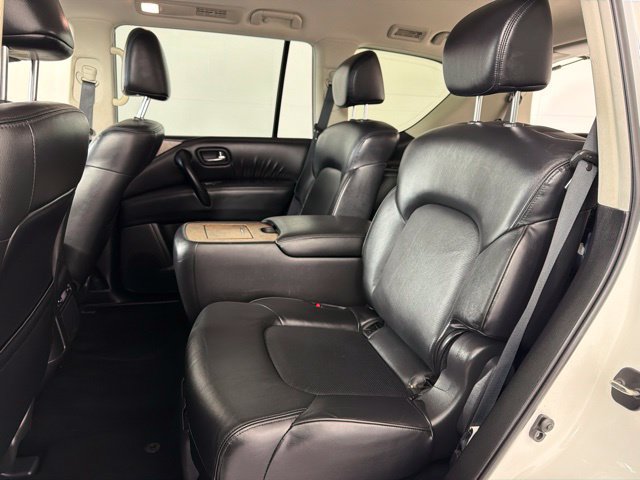 Used 2024 Nissan Armada SL w/ Captain's Chairs Package AWD/4WD image 26