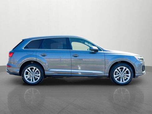 Used 2025 Audi Q7 3.0T Premium Plus image 8
