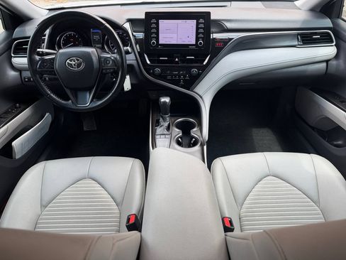 Used 2023 Toyota Camry SE FWD image 16