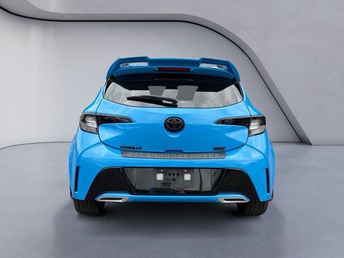 Used 2021 Toyota Corolla XSE FWD image 4
