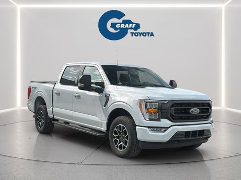 Used 2022 Ford F150 XLT w/ Equipment Group 302A High image 11